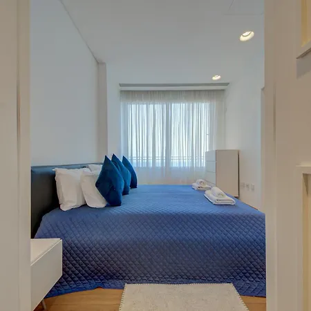 1br On The Tigne Waterfront With Terrace By 360 Estates *